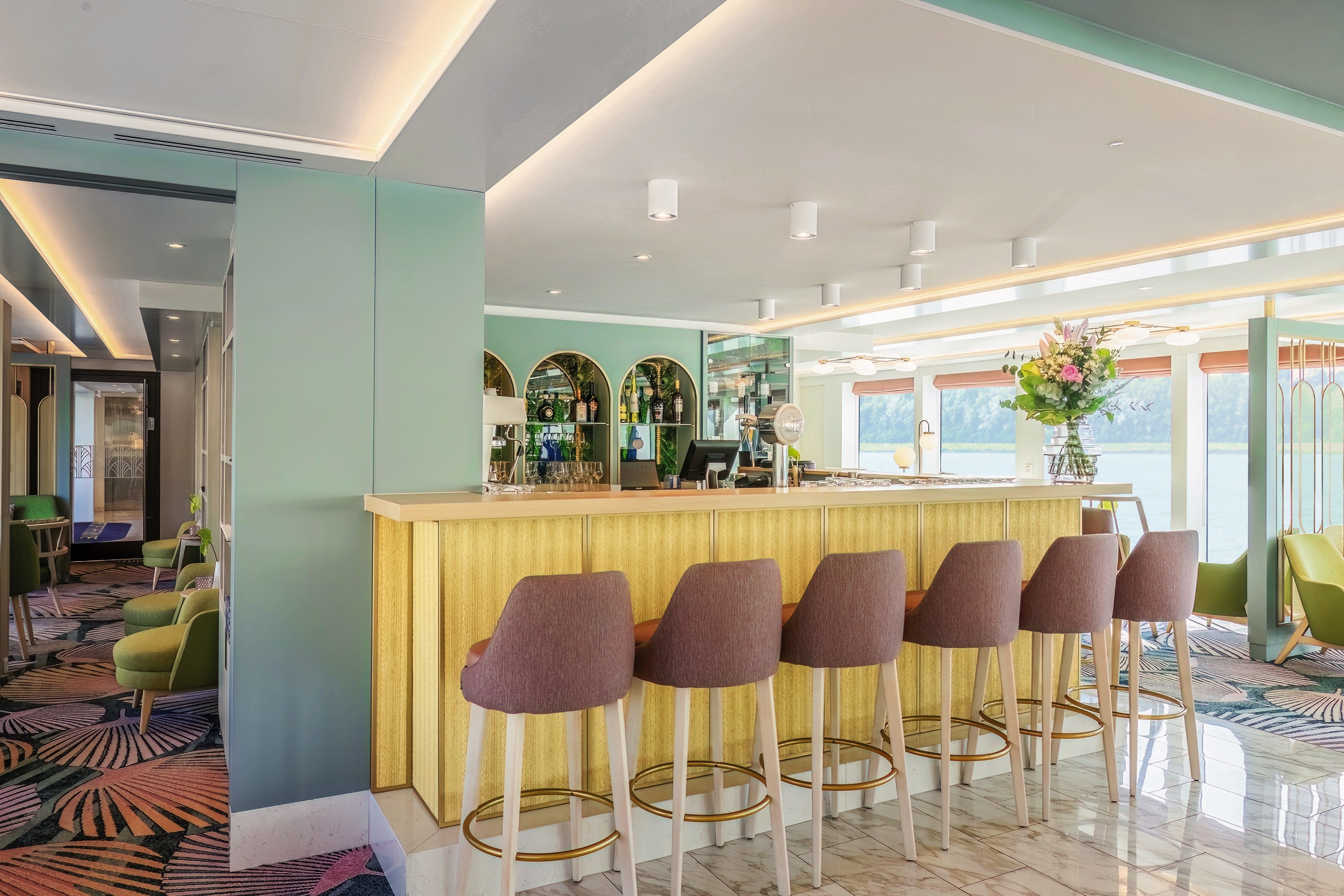 Spirit of the Danube - The Belvedere Lounge